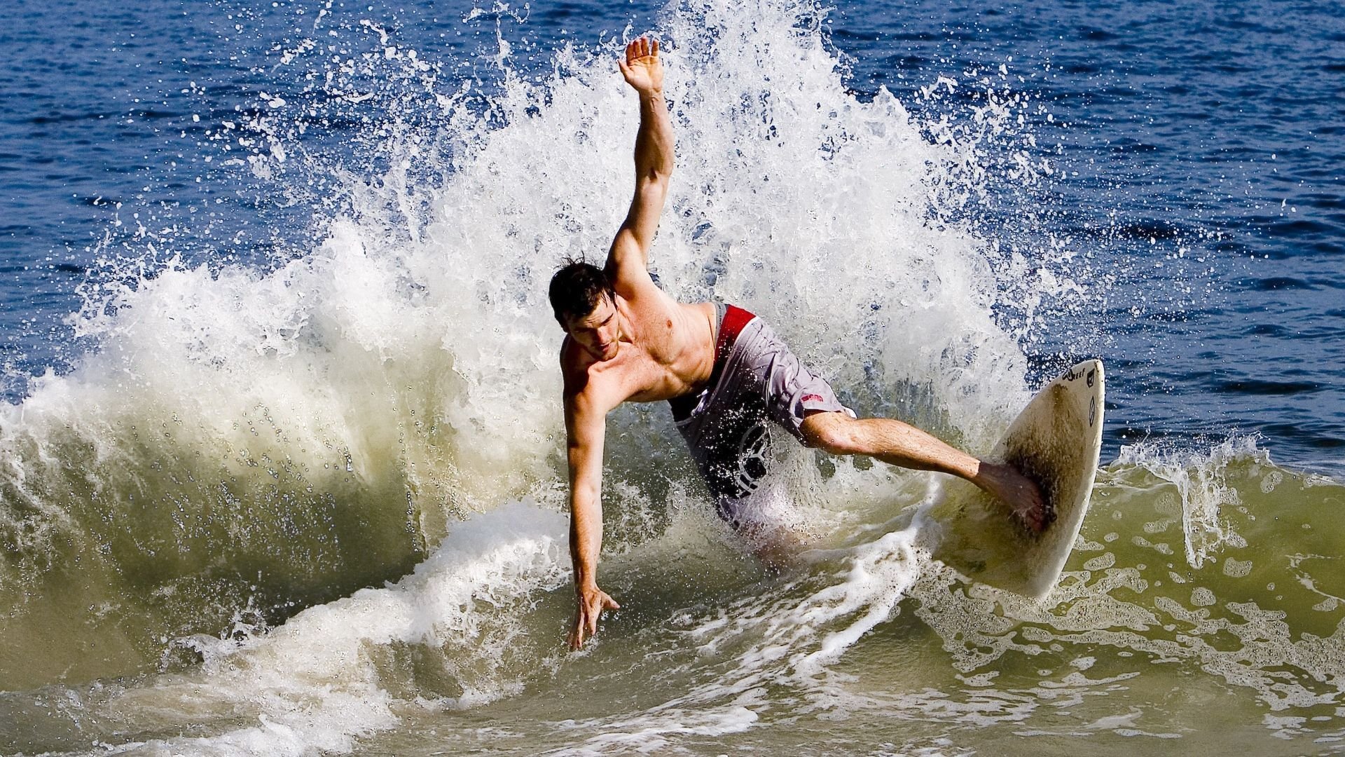 年度焦点之战,那不勒斯争冠战如何战胜伊拉克?